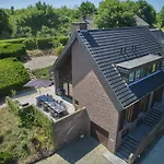 Villa Silt