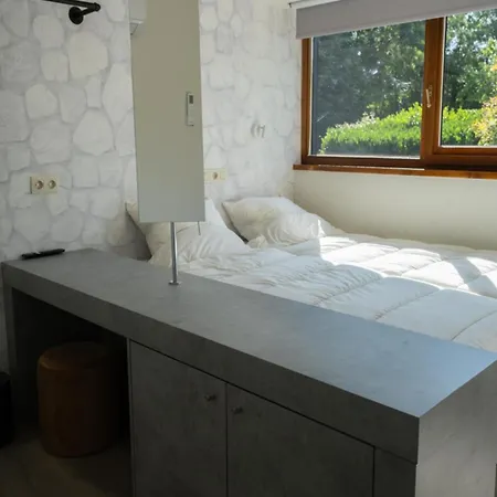 Villa Silt